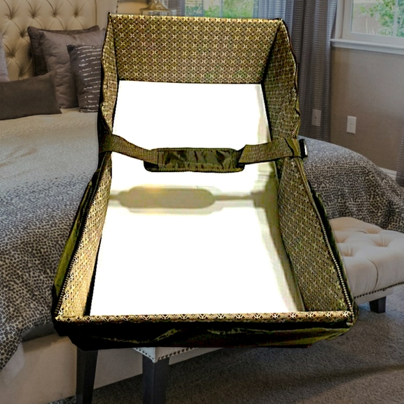 Eddie Bauer Black Infant Baby Portable Travel Bed Crib Carrier Changing Station - Picture 5 of 7